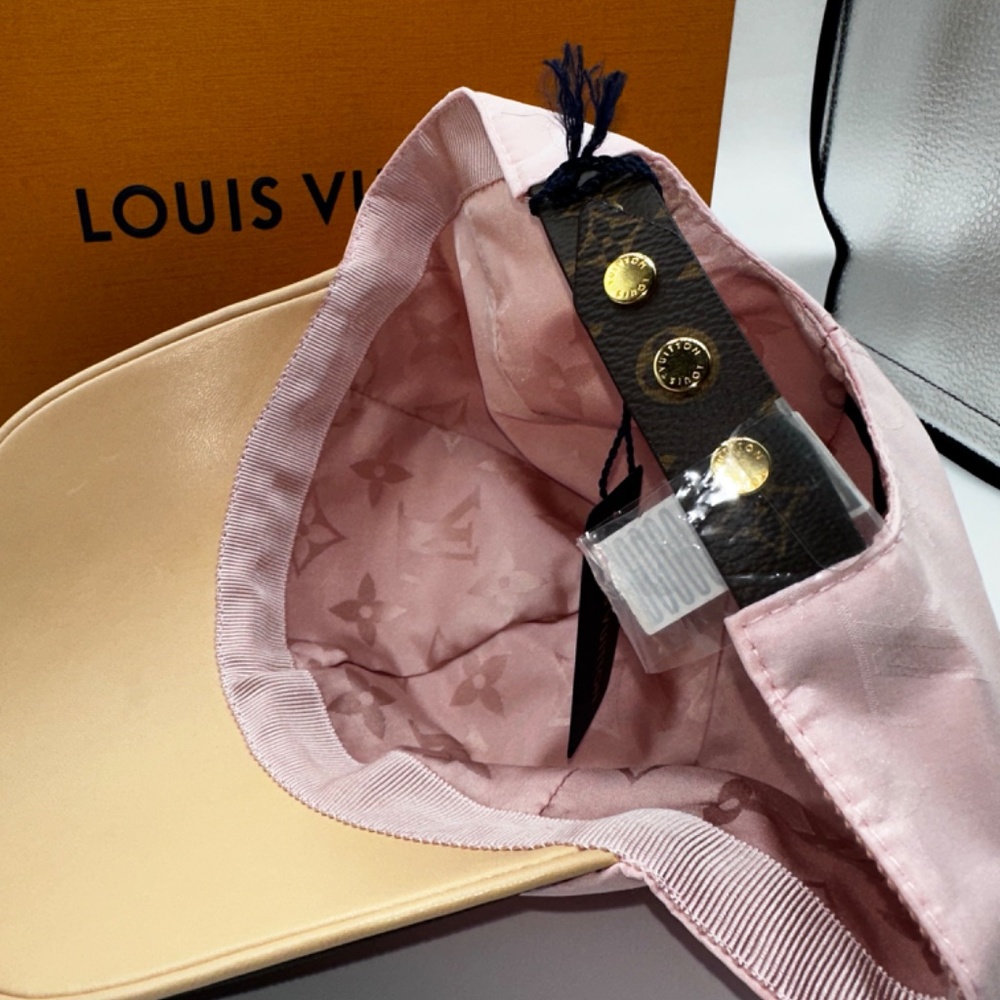 LOUIS VUITTON Hat Cap Pink Monogram Canvas  Hat Size Medium - Picture 3 of 5